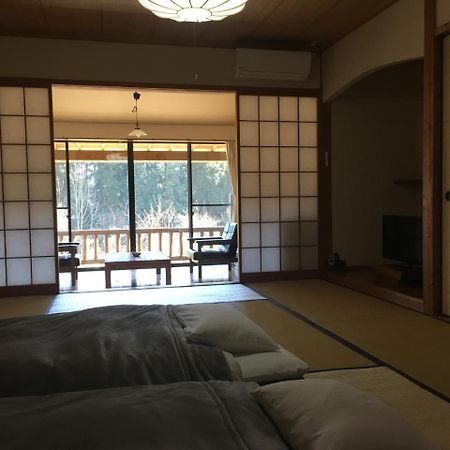 山荘 紗羅樹 Syaranoki Hotel Jufu Kültér fotó